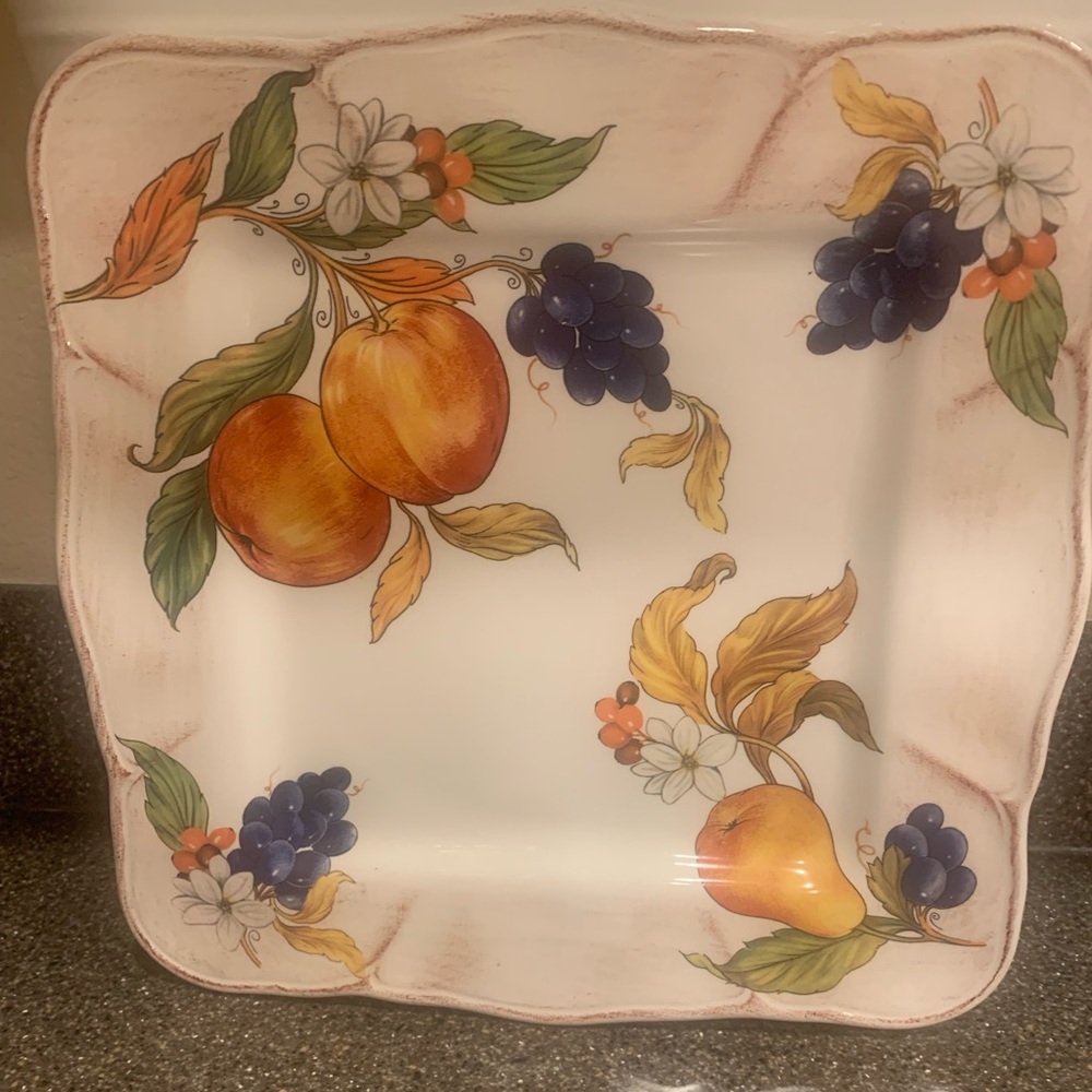 Sur La Tab Frutta square dinner plate